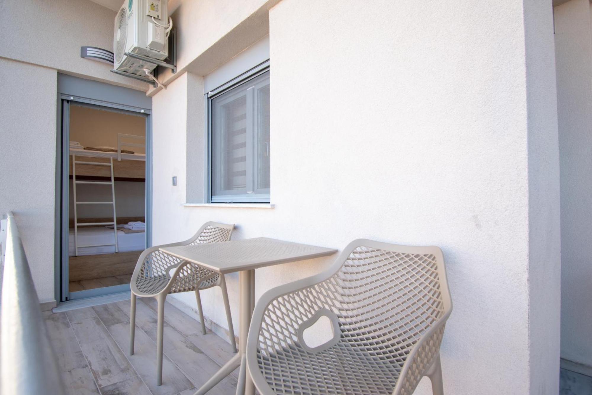 Magdalena Seaside Apartments ネア・ローダ エクステリア 写真